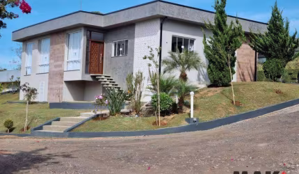 Casa com 4 dormitórios à venda, 250 m² por R$ 1.380.000,00 - Ipelândia - Suzano/SP