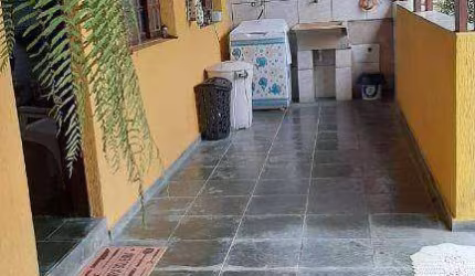 Casa com 3 dormitórios à venda, 242 m² por R$ 600.000 - Vila Voeges - Suzano/SP