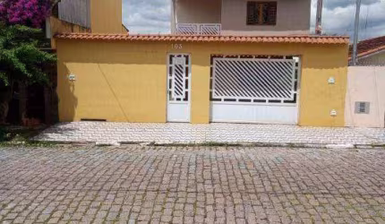 Sobrado com 3 dormitórios à venda, 180 m² por R$ 690.000,00 - Sítio São José - Suzano/SP