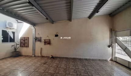Casa no Bairro JARDIM MÁRCIA I na cidade de  Agudos;