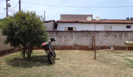 Casa no Bairro CENTRO na cidade de  Borebi;