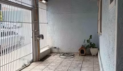 Casa no Bairro CENTRO na cidade de  Agudos;