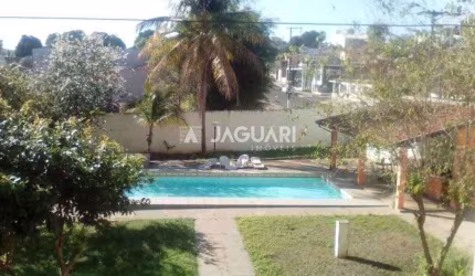 Casa no Bairro CENTRO na cidade de  Agudos;