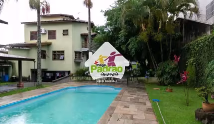 Sobrado com 6 dorms, Vila Rosália, Guarulhos - R$ 3.9 mi, Cod: 8040