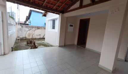 Casa para Venda em Indaiatuba, Centro, 2 dormitórios, 1 banheiro, 2 vagas