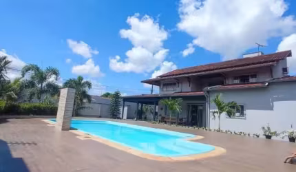 Casa em Castanhal, 400m² , 4 suítes, piscina , área gourmet