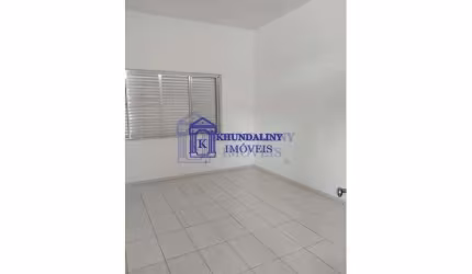 CASA SOBREPOSTA LOCAÇÃO - 1.300,00