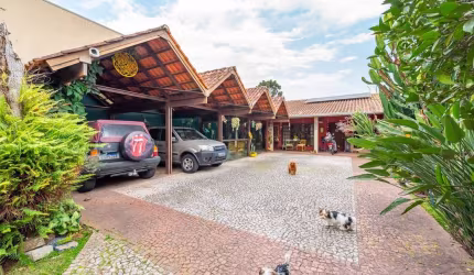 Casa ampla com edícula e 3 quartos no Campina do Siqueira, em Curitiba - 266 m² | Ref 337