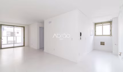 Apartamento à Venda no Grigio, Água Verde – 2 Quartos, 77 m² e Sacada com Churrasqueira | Ref 504