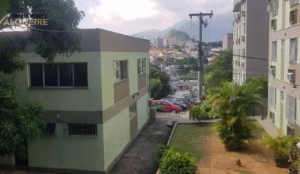 Apartamento com 2 dormitórios à venda, 50 m² por R$ 160.000,00 - Pechincha - Rio de Janeiro/RJ