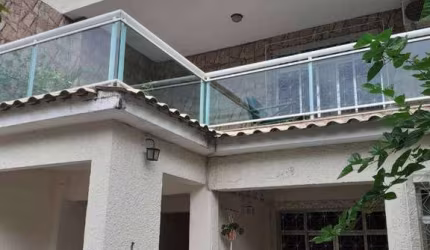 Casa com 3 dormitórios à venda, 238 m² por R$ 790.000,00 - Freguesia de Jacarepaguá - Rio de Janeiro/RJ