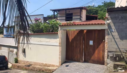 Casa à venda, 326 m² por R$ 950.000,00 - Vila Valqueire - Rio de Janeiro/RJ