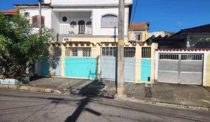 Apartamento com 2 dormitórios à venda, 70 m² por R$ 300.000,00 - Marechal Hermes - Rio de Janeiro/RJ