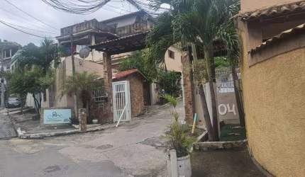 Casa à venda, 200 m² por R$ 380.000,00 - Vila Valqueire - Rio de Janeiro/RJ