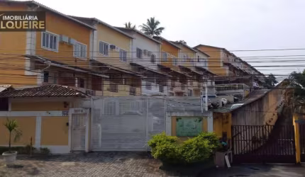 Casa com 4 dormitórios à venda, 120 m² por R$ 380.000,00 - Taquara - Rio de Janeiro/RJ