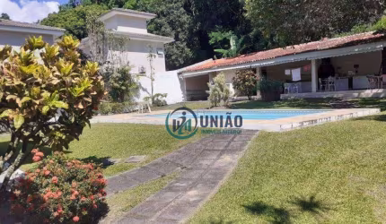 Casa com 4 quartos à venda, 400 m² por R$ 2.200.000 - Itaipu - Niterói/RJ