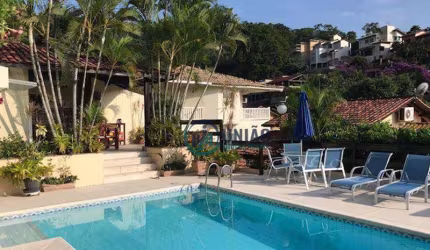 Casa com 3 quartos à venda, 263 m² por R$ 1.190.000 - Pendotiba - Niterói/RJ