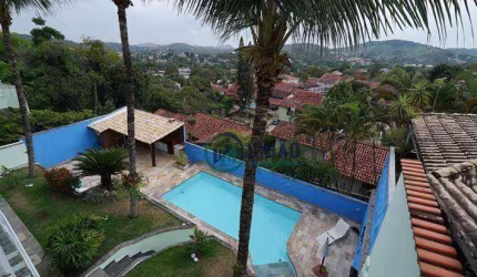 Casa com 4 quartos à venda, 419 m² por R$ 1.300.000 - Maria Paula - Niterói/RJ