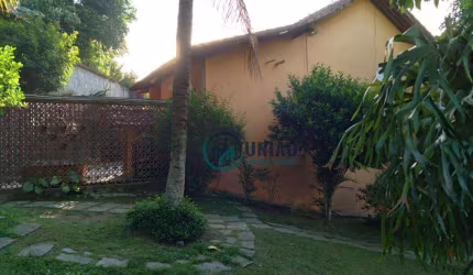 Casa com 5 quartos à venda, 209 m² por R$ 690.000 - Maravista - Niterói/RJ