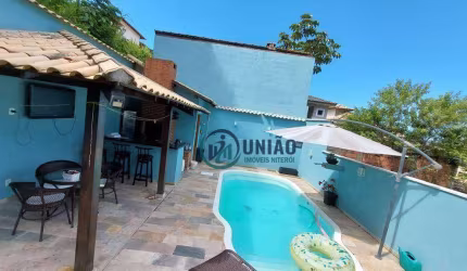 Casa com 3 quartos suítes à venda, 150 m² por R$ 800.000 - Itaipu - Niterói/RJ