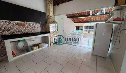 Casa com 3 quartos à venda, 140 m² por R$ 430.000 - Nova Cidade - São Gonçalo/RJ