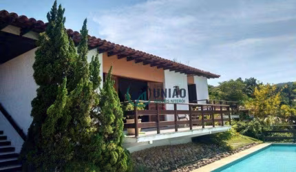 Maravilhosa residência no melhor condomínio fechado de Niterói/RJ