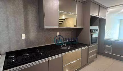 Ótima casa duplex em condomínio fechado com com 4 dormitórios, sendo duas suítes, uma vaga!!