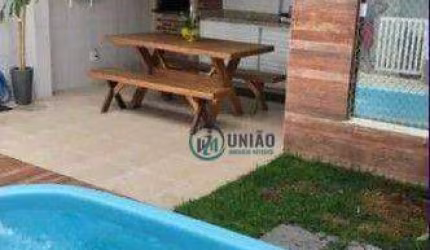 Linda casa com 3 dormitórios, sendo duas suítes, duas vagas, quintal com piscina e churrasqueira!!