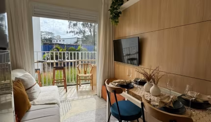 APARTAMENTO 2 DORMITÓRIOS COM VARANDA NA BARRA FUNDA