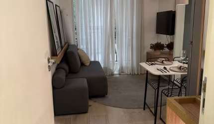 Lindo apartamento na região centro, Ótima Localização, More perto de Metrô, Mercados, Bancos e tenha qualidade de vida!