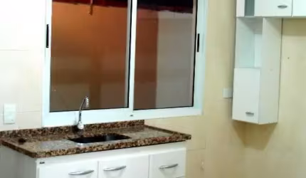 Casa térrea à venda Éden Ville/ 2 dorm./ Suíte/ 2 wc´s/ 2 vagas/ 318 mil