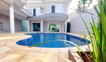 Lindo Sobrado em cond./ 3 Suítes/ Varanda/ Área Gourmet/ Piscina/ 3 Pavimentos