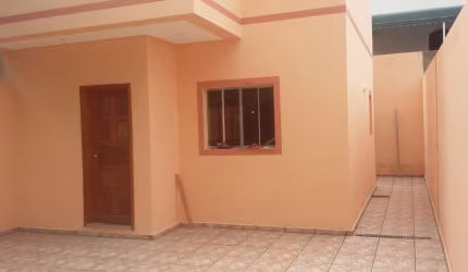 Sobrado com 2 Dorm./ Cozinha americana/ 2 Wc´s/ 2 Vagas/ Ac. Rod. Raposo Tavares