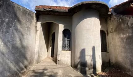 Casa térrea à venda/ 2 Dorm./ Suíte/ 2 Wc´s/ Vila Jardini/ Só R$ 250 mil