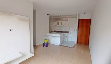 Apto térreo/ 2 Dorm./ Sacada/ Ac. Av. Dr. Armando Pannunzio/ Só R$ 240 mil