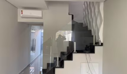 Sobrado à venda na Vl. Jardini/ 2 Dorm./ Quintal/ 2 Wc´s/ Só 360 mil