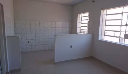 Salão comercial em ótima localização/ 3 salas/ 1 Wc/ Copa/ Aluguel só 1.350
