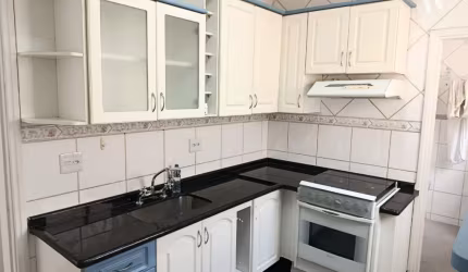Apto no Campolim com Planejados/ 2 Dorm./ Sacada/ Lazer/ Aluguel 2.300,00