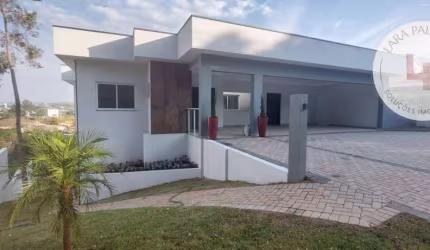 Casa com 4 quartos à venda, 466 m² por R$ 3.200.000 - Condomínio Marambaia - Vinhedo/SP