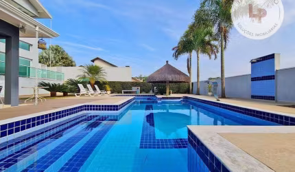 Casa com 4 quartos, sendo 2 suites à venda, 550 m² por R$ 3.200.000 - Terras de São Carlos - Jundiaí/SP