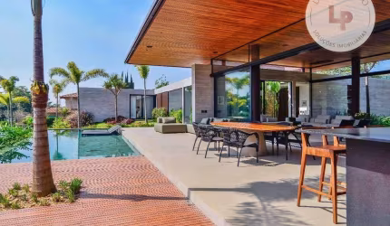 Residencia cinematografica com arquitetura moderna à venda na Fazenda da Grama em Itupeva