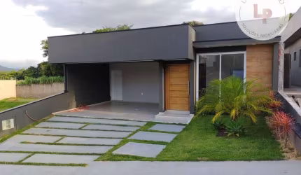 Oportunidade - Casa à venda no Vila Preciosa em Cabreuva com 3 quartos - 1 suite e escritorio