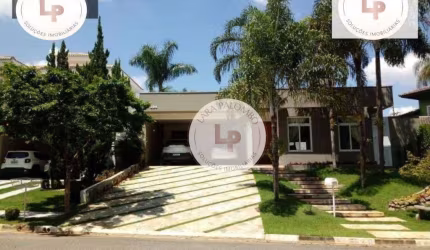 Casa à venda, 242 m² por R$ 1.950.000,00 - Condomínio Bosques de Grevílea - Vinhedo/SP
