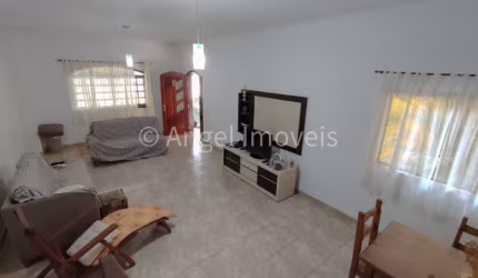 CASA NO CENTRO DA CIDADE MAIS CHARMOSA DA SERRA DA MANTIQUEIRA