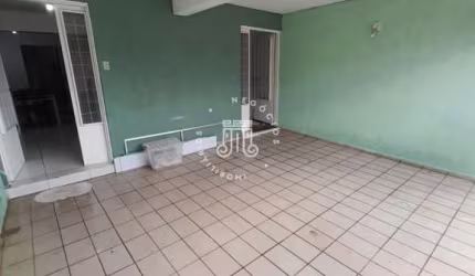EXCELENTE SOBRADO PARA VENDA NO CONJUNTO RESIDENCIAL IAPI EM JUNDIAI/SP