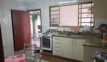 CASA À VENDA COM 03 SUÍTE, LOCALIZADO NO PARQUE DA REPRESA NA CIDADE DE JUNDIAÍ/SP