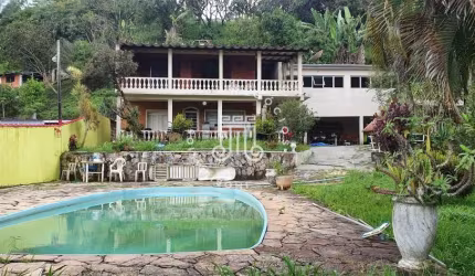 CHÁCARA À VENDA COM 8MIL M² LOCALIZADA NO BAIRRO SANTA CLARA EM JUNDIAÍ-SP.