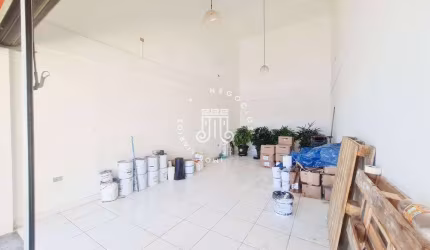 Loja para locação no Mini Shopping Sarapiranga no bairro Medeiros em Jundiaí/SP