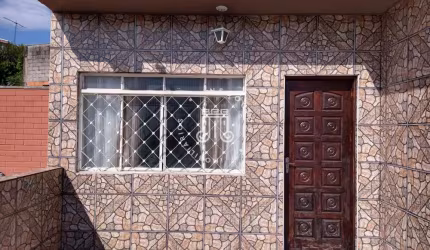 CASA SOBRADO À VENDA COM 03 DORMITÓRIOS - JARDIM MARIA DE FÁTIMA EM JUNDIAÍ-SP.