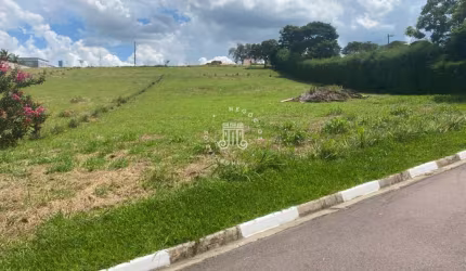 TERRENO À VENDA NO CONDOMINIO SOLAR BANDEIRANTES COM 1.320M² EM PEQUENO ACLIVE - ITUPEVA/SP